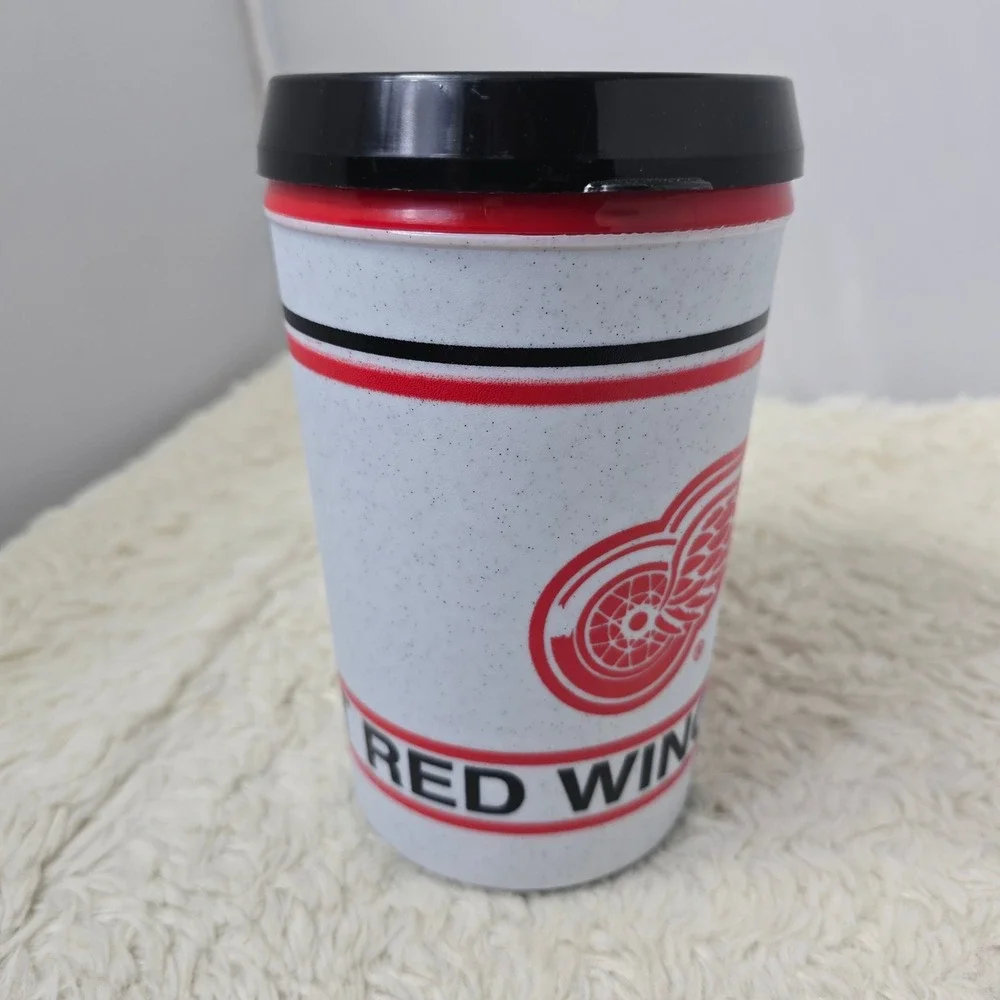 Vintage‎ Aladdin Detroit Red Wings Travel Mug NHL White Red Insulated Tumbler